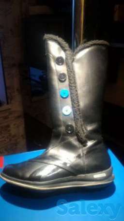 Спортивная обувь, фотография 1