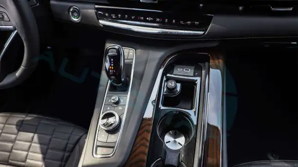 2023 Cadillac Escalade Sport Platinum VIP Seats, фотография 4