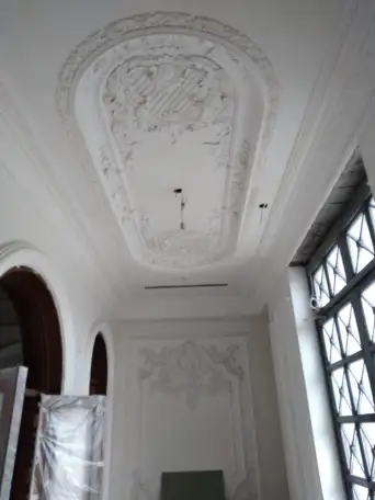 Столярные работы: Лестница, дверь под ключ сделаю! Реставрация делаю старые мебели в том числе дверь и лестница, монтаж, фотография 6