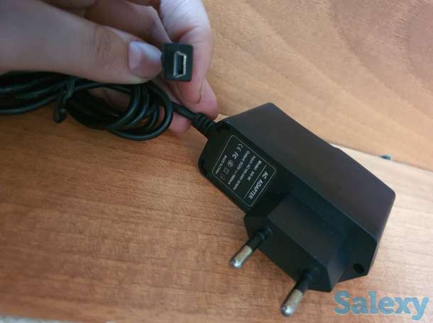 Зарядка с выходом мини USB Адаптор, адаптер 5V-1600mA блок питания, фотография 1