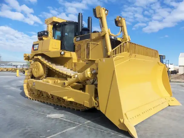 Ножи отвалов и другие запчасти бульдозеров Caterpillar D11, фотография 1