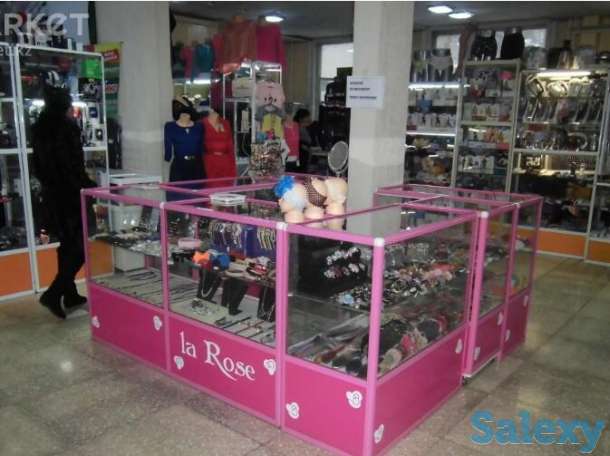 Витрины, торговое оборудование, фотография 1