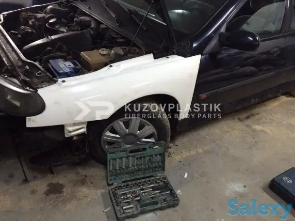 Крыло на Рено Laguna 1 из стеклопластика., фотография 1