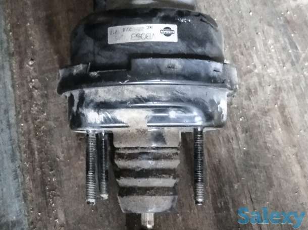 Nissan  Patrol  60, 61 вакуум сцепления, фотография 1