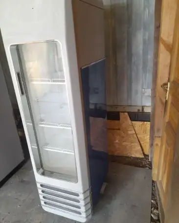 Холодильный шкаф витрина, фотография 3