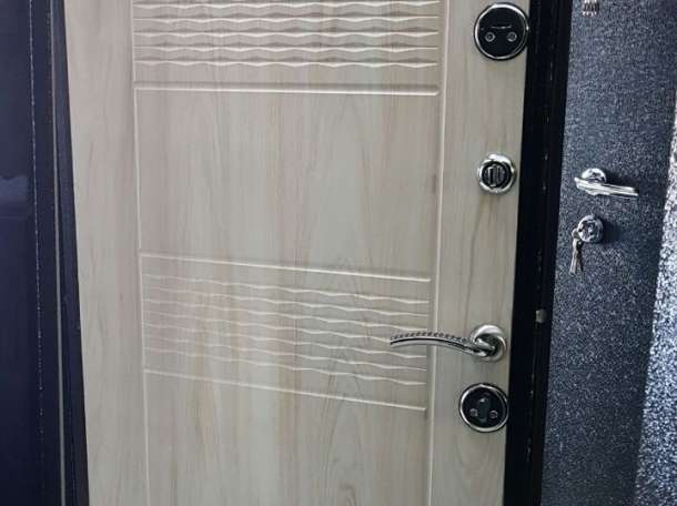 Металлические и межкомнатные двери , фотография 11