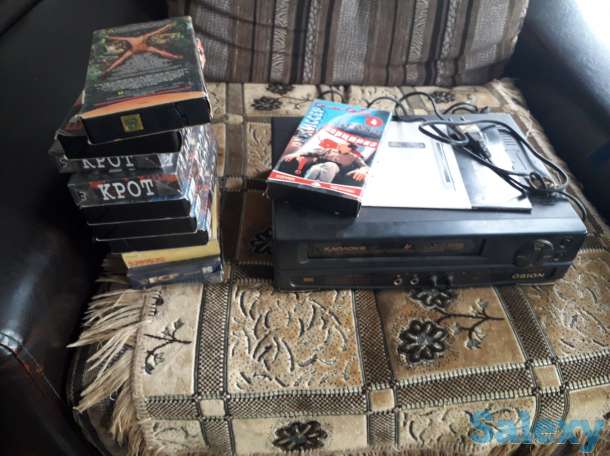 Ноутбук,видеомагнитофон и кассеты, фотография 2