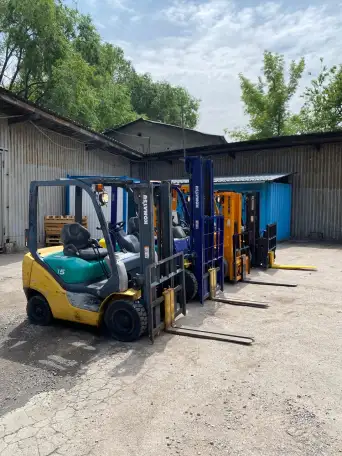 Вилочный погрузчик Komatsu FG15C16 из Японии, фотография 2