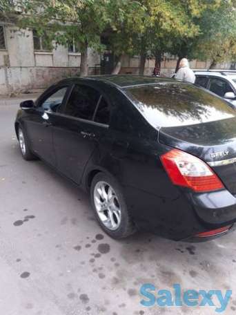 Продам отличную машину все работает отлично масло не берет, фотография 3