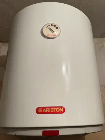 АRISTON Електронагреватель НОВЫЙ, фотография 1