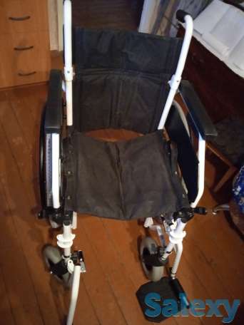 продам инвалидную коляску, фотография 1