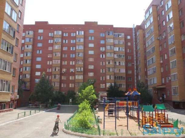 2 комнатная квартира возле Евразии, Куйши Дина 28, фотография 1