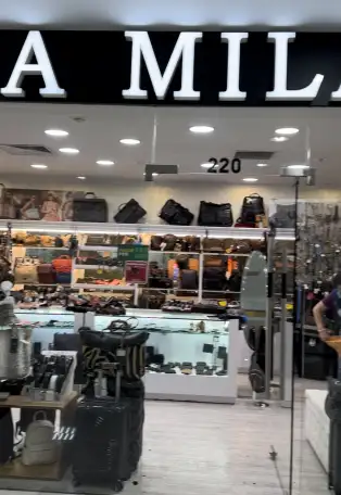 Продавец в бутик, фотография 2