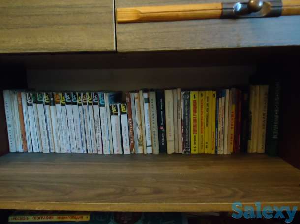 Книги, библиотека, фотография 1