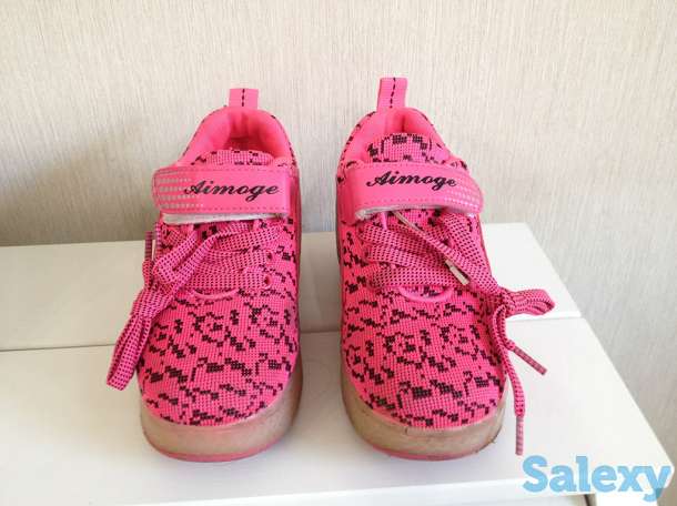 Кроссовки детские на роликах, светящиеся, недорого, фотография 3