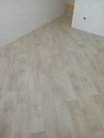 Укладка ламината настил линолеума и ОСБ, фотография 17