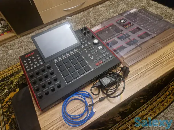 AKAI MPC X Black - Драм-машина / MIDI-клавиатура / Автономная рабочая станция, фотография 5