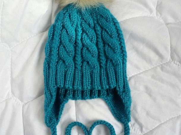 Шапка с меховым помпоном , фотография 1