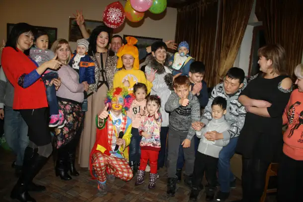 Профессиональная  видеосъемка  новогодних  детских  утренников, фотография 9