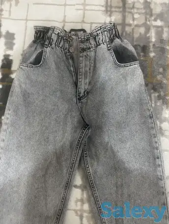 Продам джинсы Мом, фотография 1