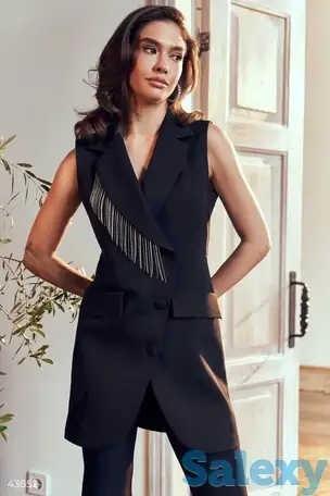 Стильный удлиненный жилет, фотография 1