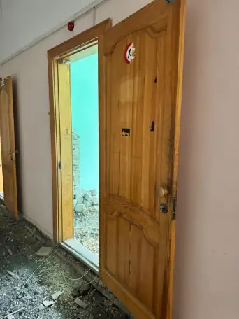 Продам межкомнатные деревянные двери, фотография 4