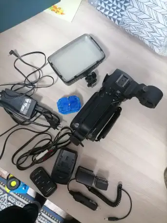 Продам видеокамеру, фотография 2