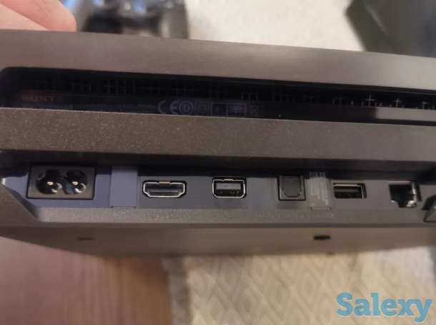 PlayStation 4 pro The Last Of Us part two полный комплект, фотография 4