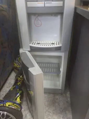 Продам кулер для воды, фотография 1