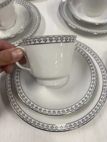 Фарфоровый винтажный сервиз, фотография 3
