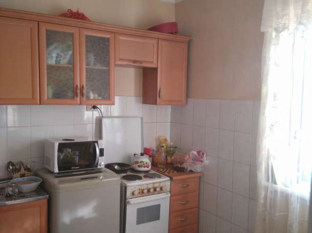 Продам 2 комнатную улучшенную в аксае 1 а , фотография 4