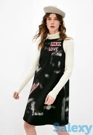 Платье love moschino, фотография 1