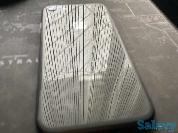 Продам айфон 8, фотография 1