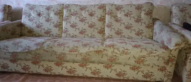 Диван и 2 кресла Румыния, фотография 3