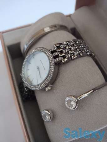 Набор (часы+2 браслета) для девушек, фотография 3