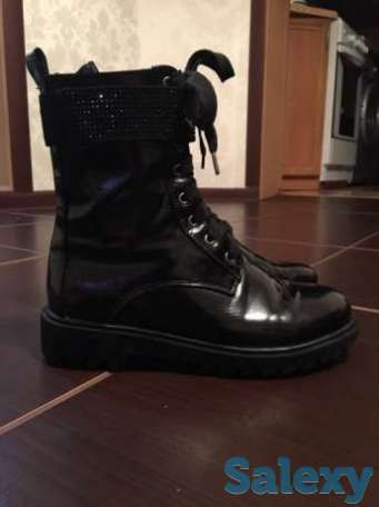 Сапожки на девочку, фотография 1