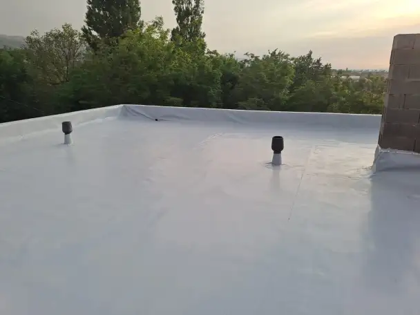 ИП Polymer-system требуется разнорабочий. Помощник кровельщика., фотография 4