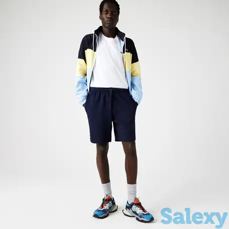 Мужские шорты lacoste, фотография 1