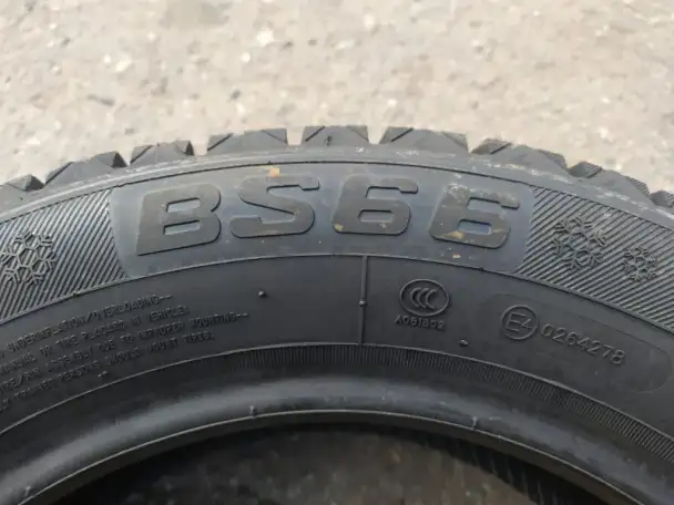 185.60.14 Boto BS66 82Q, фотография 7