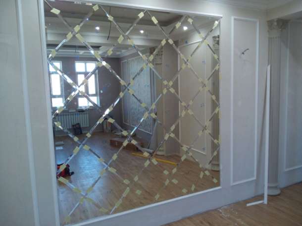 Изготовление душевых кабин и цельностеклянных перегородок. Изделия из зеркала., фотография 4