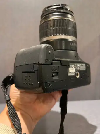 Фотоаппарат Canon 1000D, фотография 3