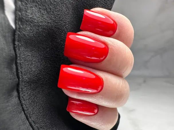 Маникюр, наращивание ногтей, прически, плетение волос, фотография 2