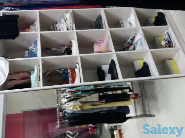 Продаем стеллажи вместе с зеркалом, фотография 2