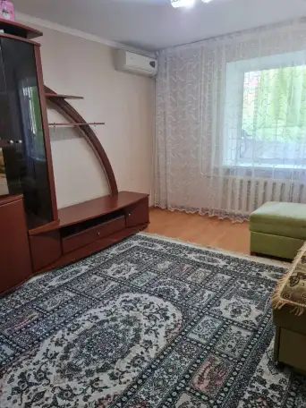 квартиры на сутки часы уральск, революция-школьник, фотография 2