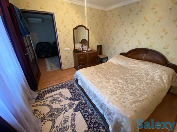 Сдаётся по суточно 3-х комнатная, Махамбета 118г, фотография 1