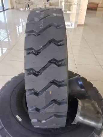 31570R22.5 31580R22.5 12.00R20 29580R22.5 27570R22.5 Вы можете купить грузовые шины у компании Vartech, фотография 8