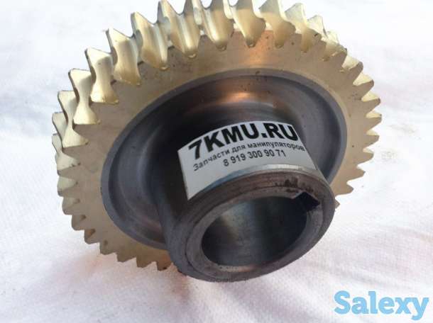 Бронзовая шестерня поворотного редуктора Tadano Z300  на 38 зубов, фотография 1