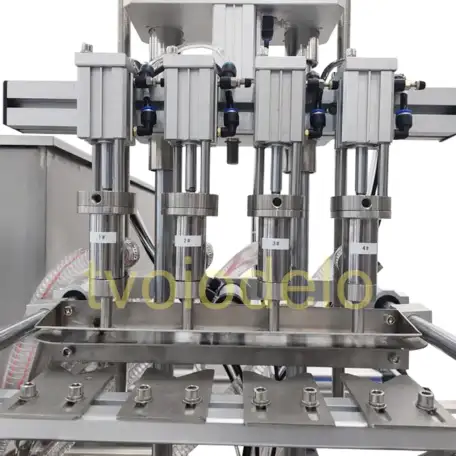 Настольная поршневая машина розлива, фотография 5