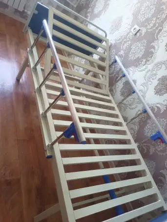 Кровать для лежачих,с подъёмным механизмом , антипролежневый матрас,кресло каталка с ёмкостью., фотография 2