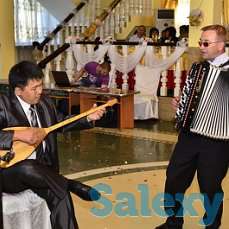 Обучаю играть на домбре, фотография 1